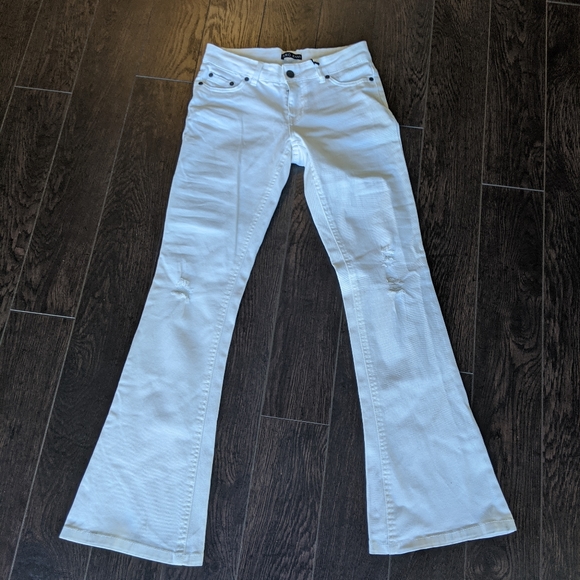 White jeans - Picture 4 of 6